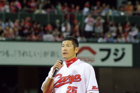 石井琢朗さんのサイングッズ: 1番カープが好きじゃけえ 石井琢朗さんのサイングッズ: 1番カープが好きじゃけえ